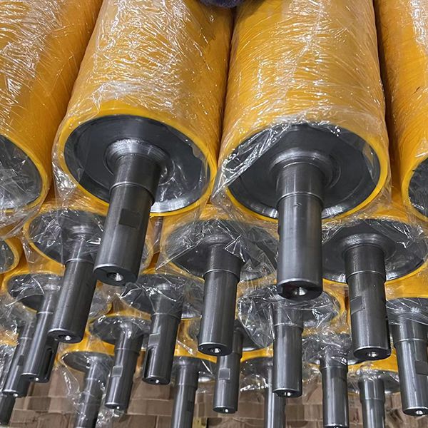 Steel Conveyor Roller (External Bearings)